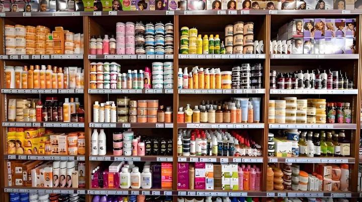 Vente de produits cosmétiques Poissy
